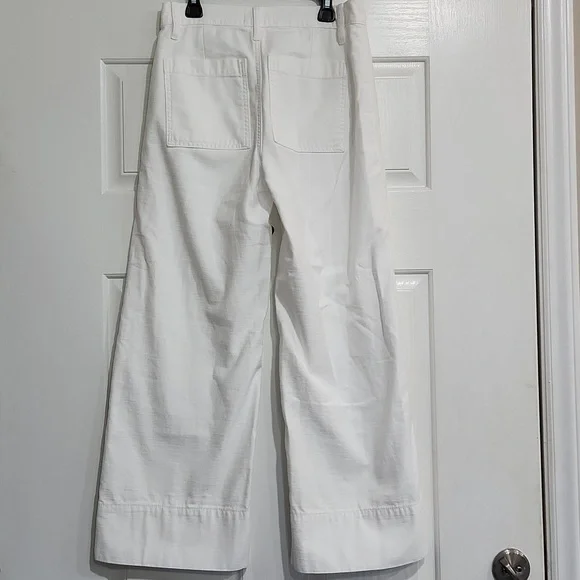 FRAME the 70s patch pocket crop in white Size 24 - Picture 8 of 9